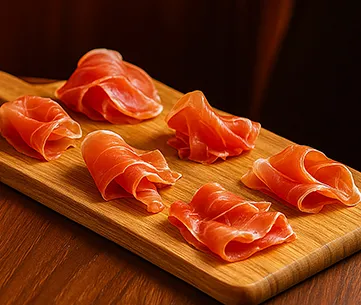 生ハム・サルシッチャ（ソーセージ）の写真